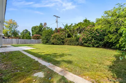 1767 E 59th Pl, Tulsa, OK 74105 photo 21
