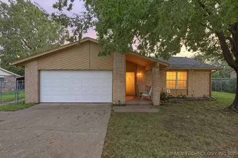 1917 S 143rd East Ave, Tulsa, OK 74108