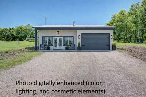 15522 E 370 Rd, Claremore, OK 74017