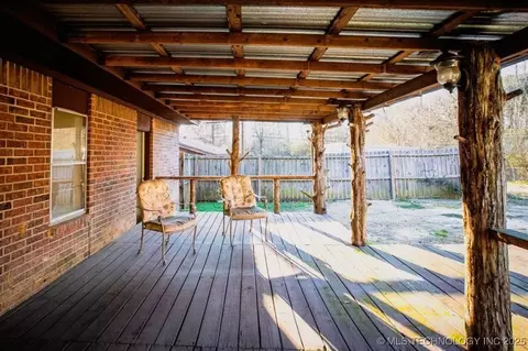 1003 Lukfata, Broken Bow, OK 74728 photo 11