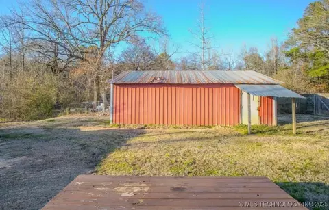1003 Lukfata, Broken Bow, OK 74728 photo 2