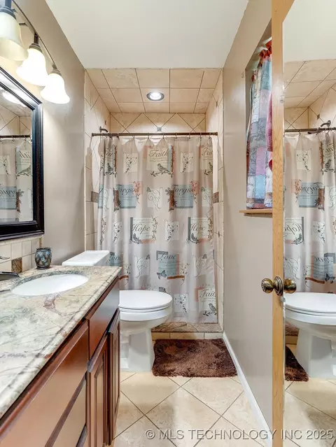 211 Byng Dr, Ada, OK 74820 photo 19