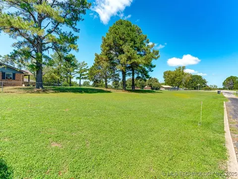 211 Byng Dr, Ada, OK 74820 photo 28