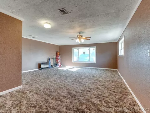 211 Byng Dr, Ada, OK 74820 photo 13