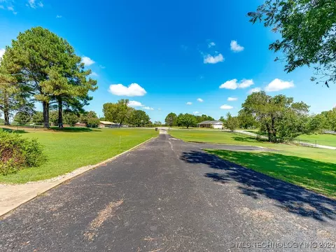 211 Byng Dr, Ada, OK 74820 photo 26