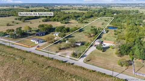 16508 S Yale Ave, Bixby, OK 74008