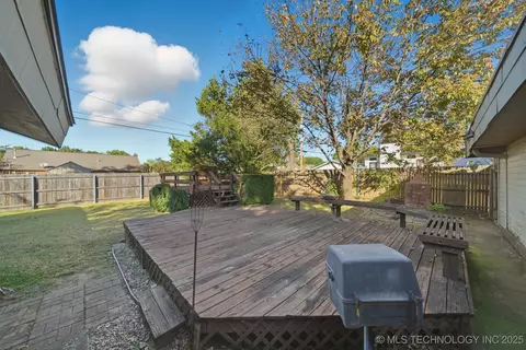2547 E 18th St E, Tulsa, OK 74104 photo 25