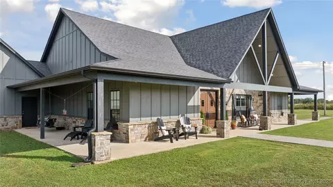 4320 N 135 Rd, Beggs, OK 74421