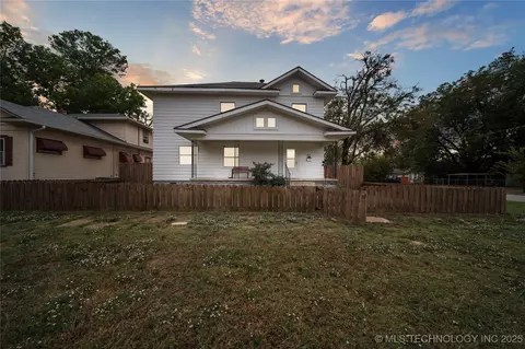 611 W Gentry St, Henryetta, OK 74437