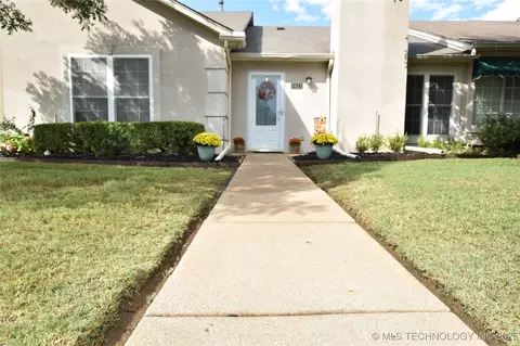 8411 E 83rd St, Tulsa, OK 74133 photo 3