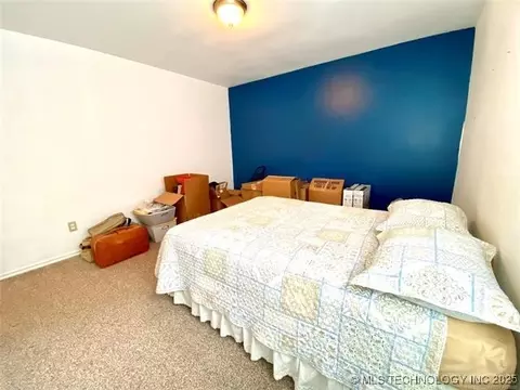 Bedroom - 3527 E Berkeley St, Broken Arrow, OK 74014 photo 2 of 4