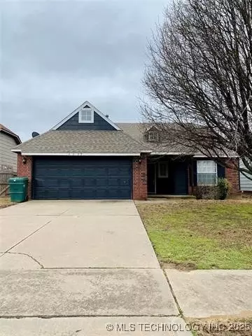 3527 E Berkeley St, Broken Arrow, OK 74014