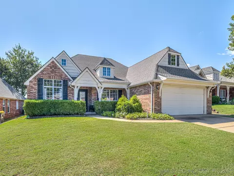 124 W 126th St S, Jenks, OK 74037