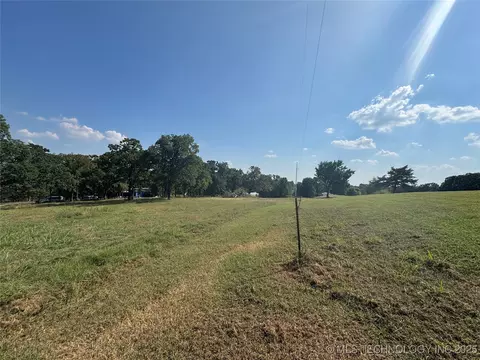 Undisclosed, Davis, OK 73030 photo 15