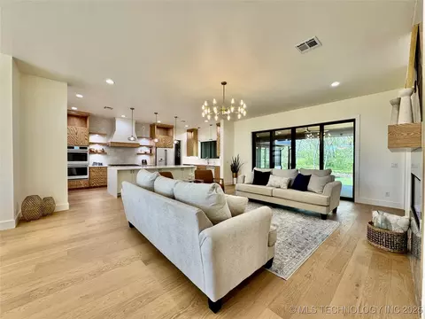 30303 E 59th St S, Broken Arrow, OK 74014 photo 8
