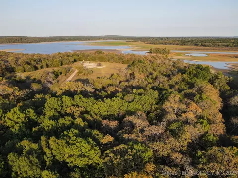 33 E 1220 Rd, Eufaula, OK 74432 photo 3