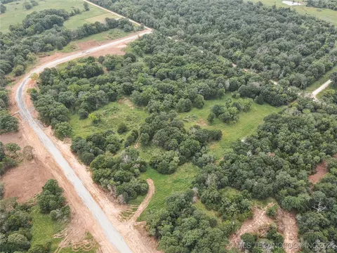 20 E 1215 Rd, Eufaula, OK 74432 photo 4