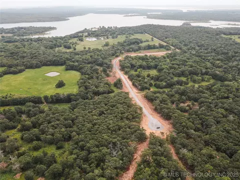 20 E 1215 Rd, Eufaula, OK 74432 photo 2