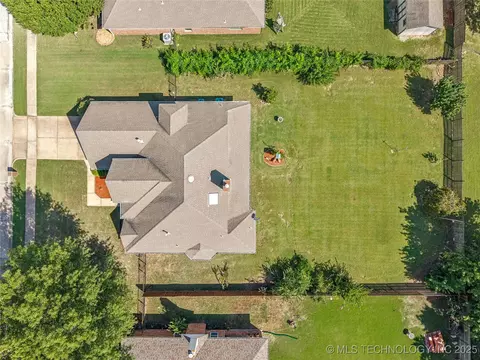 1509 E Dover St, Broken Arrow, OK 74012 photo 37