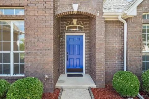 1509 E Dover St, Broken Arrow, OK 74012 photo 3