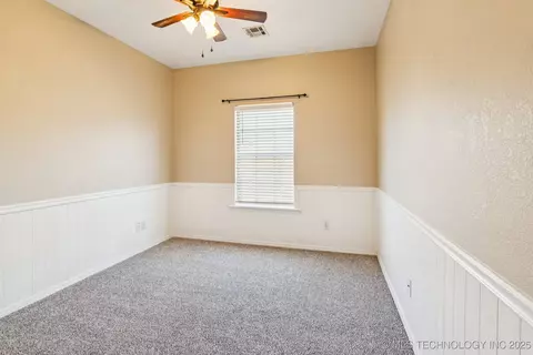 1221 E 134th St, Glenpool, OK 74033 photo 27