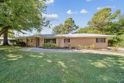 1232 S 103rd East Ave, Tulsa, OK 74128
