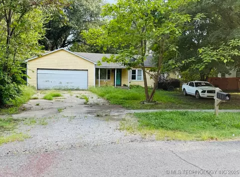 111 Irving St, Pryor, OK 74361