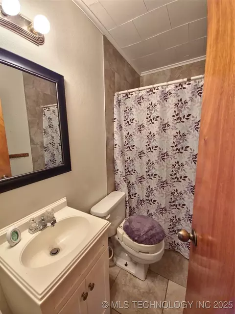 616 E Cherry St, Cushing, OK 74023 photo 10