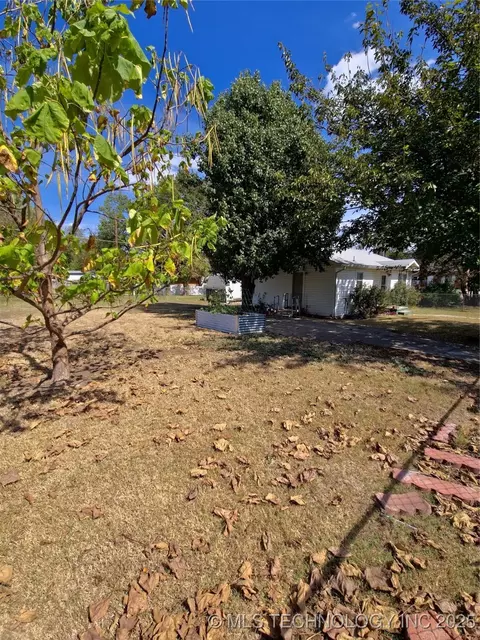 616 E Cherry St, Cushing, OK 74023 photo 17