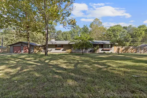 31419 E 718 Rd, Wagoner, OK 74467