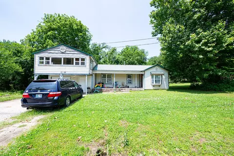 13866 S 305th East Ave, Coweta, OK 74429