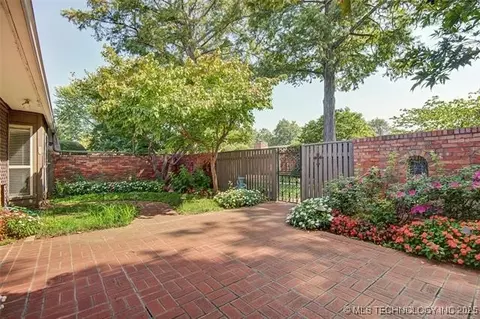 2116 E 59th Place 4f, Tulsa, OK 74105 photo 35