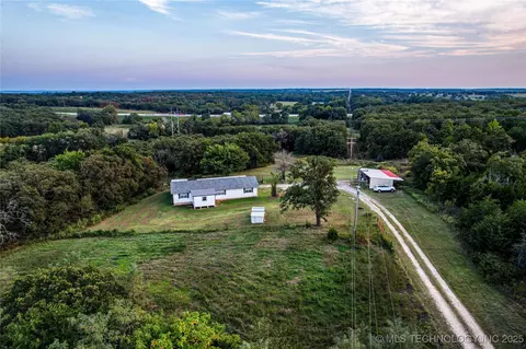 38320 W 221st St S, Bristow, OK 74010