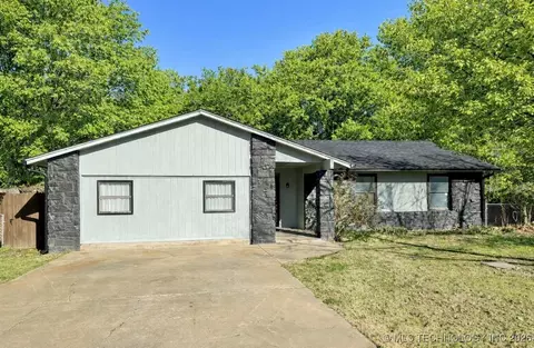28489 E 139th St S, Coweta, OK 74429