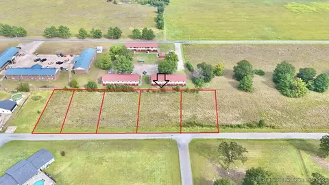 8 NW L St, Stigler, OK 74462
