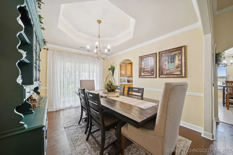 Dining - 22485 Riverwood Dr, Claremore, OK 74019 photo 1 of 3