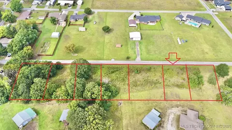 3 NW 4th St, Stigler, OK 74462