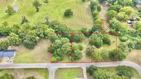 5 NW 3rd St, Stigler, OK 74462