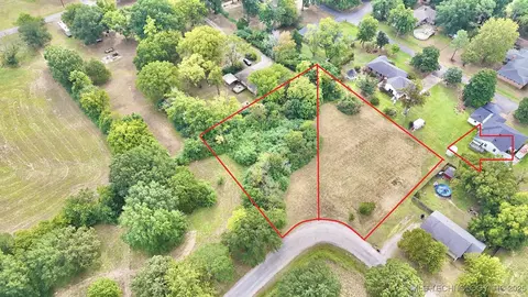 7 NW J St, Stigler, OK 74462