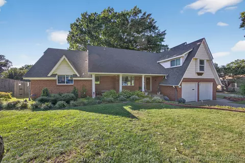 1115 Grandview Rd, Bartlesville, OK 74006
