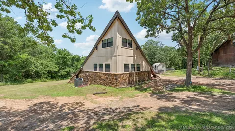 1469 S Lisa Ln, Terlton, OK 74081