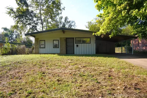 414 E 54th St N, Tulsa, OK 74126