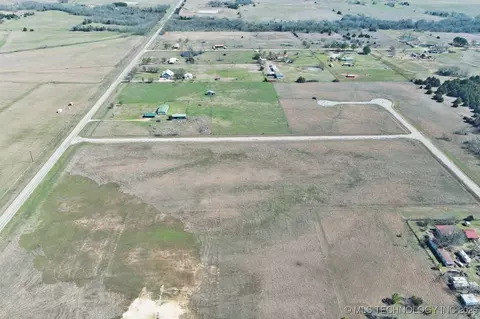 Mckennon, Durant, OK 74701 photo 4