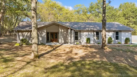 7624 S 230th East Ave, Broken Arrow, OK 74014