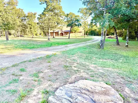 427996 E 1050 Rd, Checotah, OK 74426 photo 41