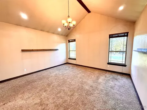 427996 E 1050 Rd, Checotah, OK 74426 photo 17