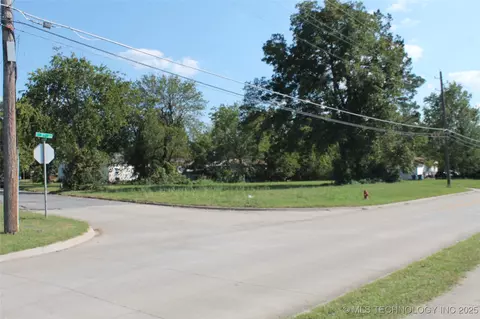 1300 S 2nd, Mcalester, OK 74501