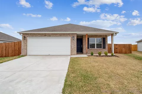 11502 S 275th East Pl, Coweta, OK 74429