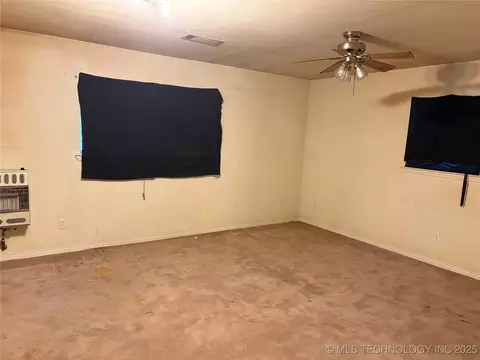 Other - 215 E Leecraft, Colbert, OK 74733 photo 3 of 5