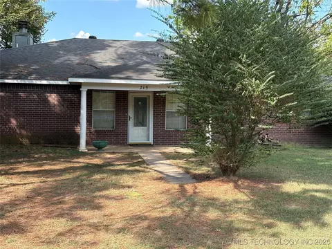 Other - 215 E Leecraft, Colbert, OK 74733 photo 1 of 5